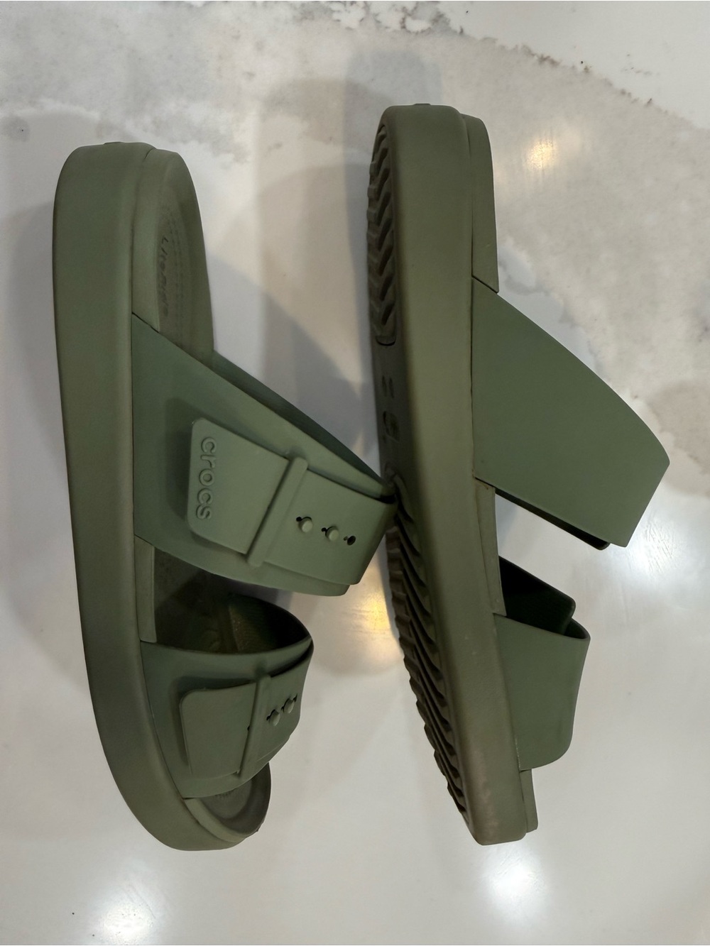 Lite Stride by Crocs Olive Slide Sandals with Dual Adjustable Straps - Picture 2 of 4